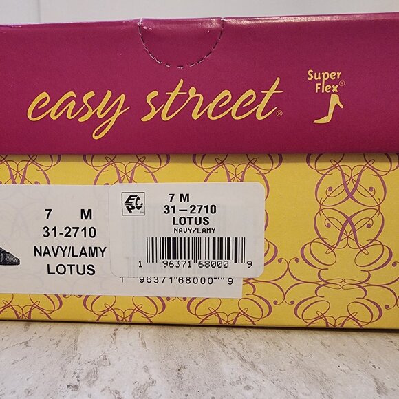 Easy Street Easy Street Womens Lotus Bloc Navy 7M - B023 - Picture 10 of 11